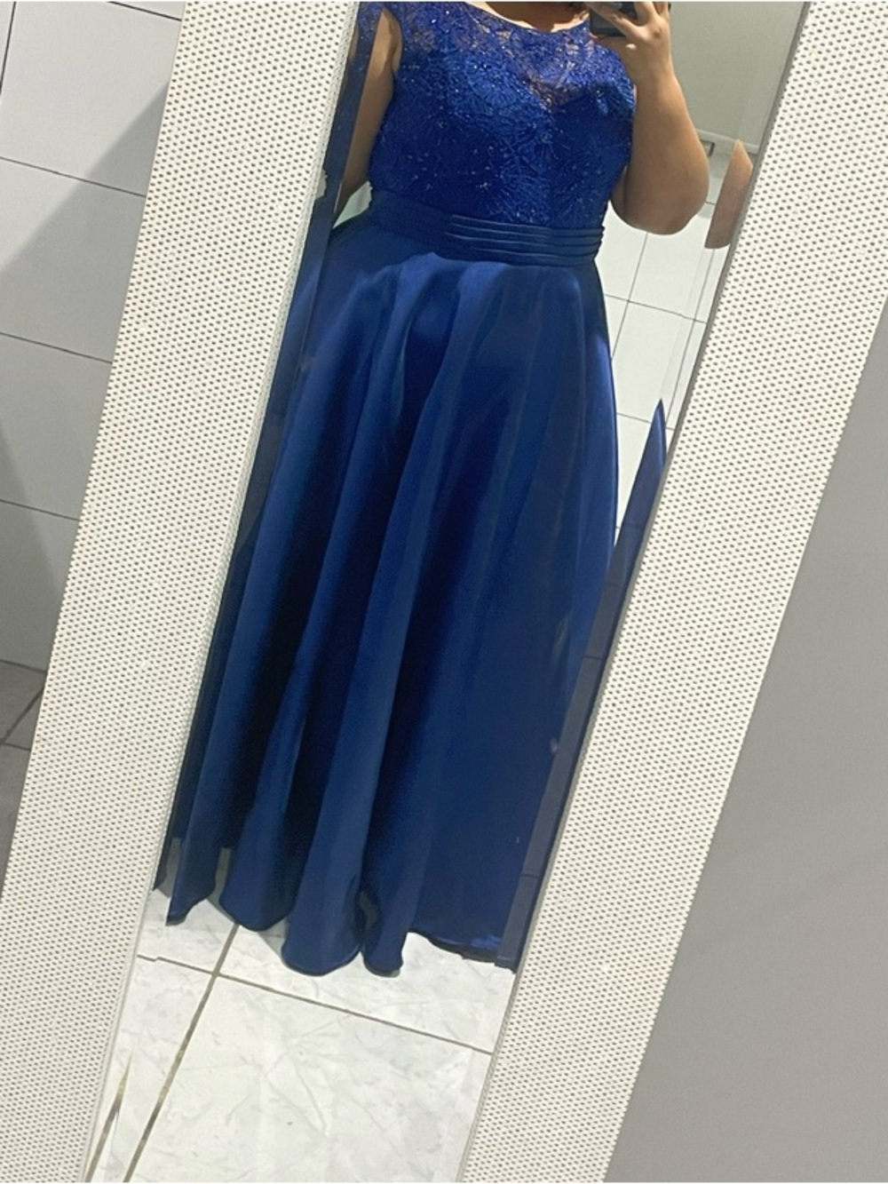 Elegant Blue Lace & Chiffon Evening Gown